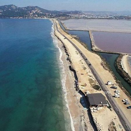 Duplex Hyeres Apartment Bagian luar foto