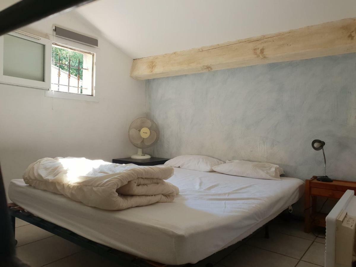 Duplex Hyeres Apartment Bagian luar foto